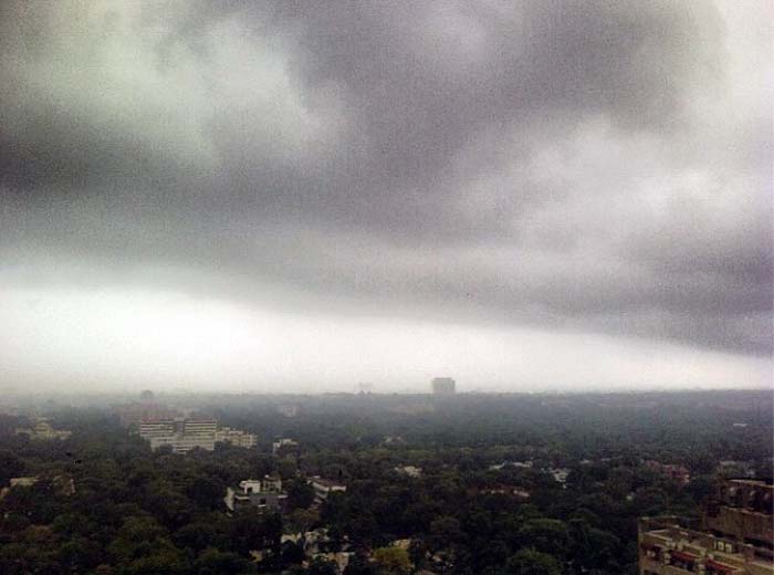 Rains lash Delhi: Twitpics
